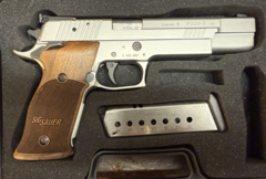 Sig Sauer P220s